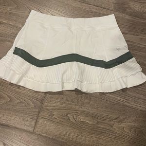 Sofibella tennis skirt size M